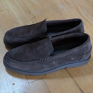 CLASSIC: Men's Brown Loafers
